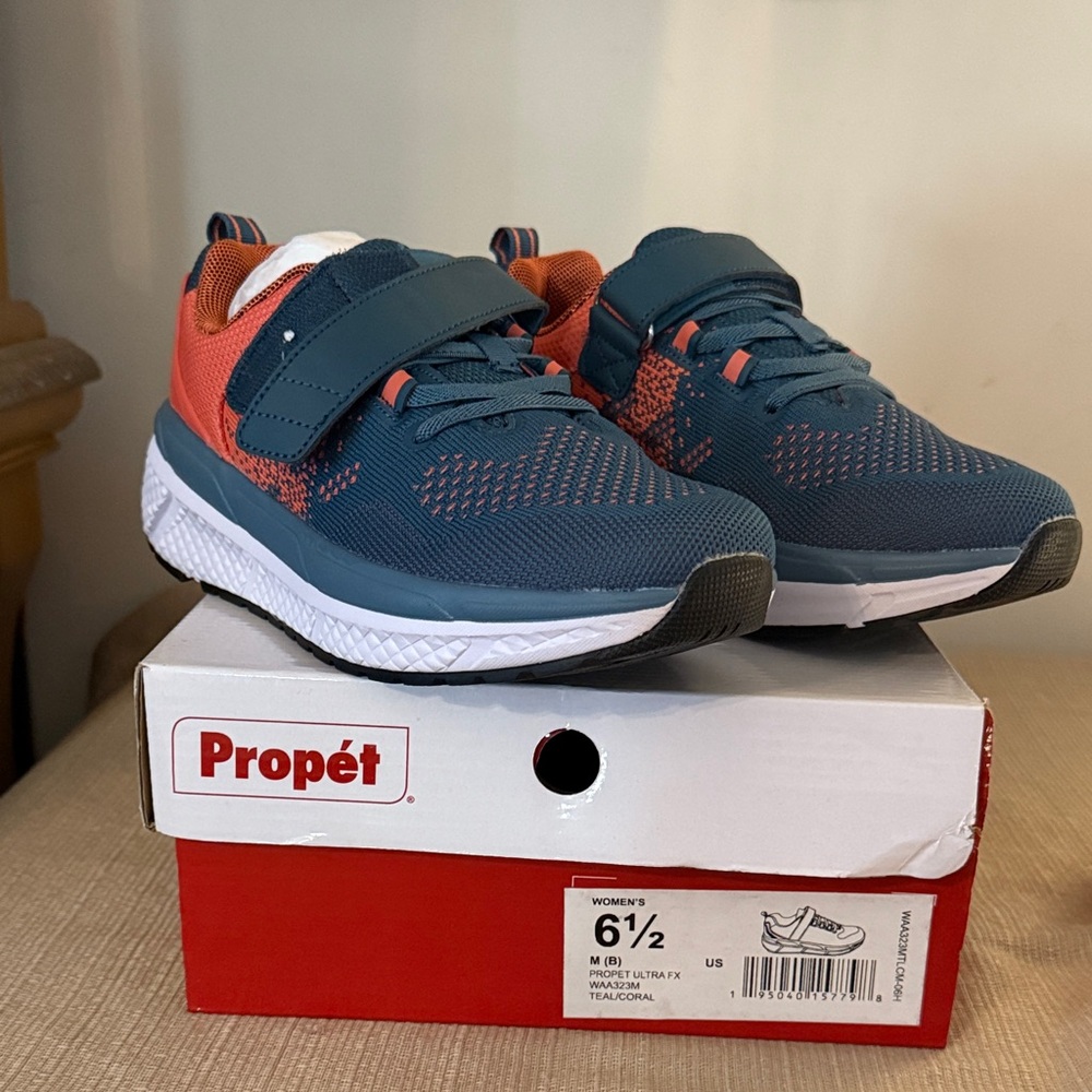 Propet Women Teal and Coral Sneakers